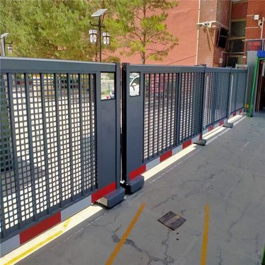 无轨悬浮门与智能工业门 价格解析与选购指南