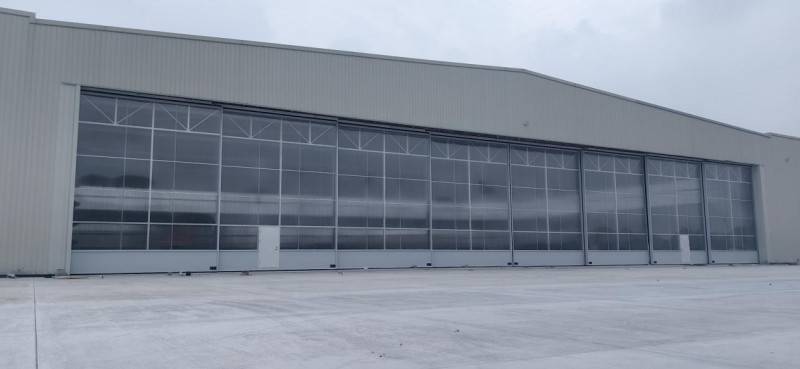 河北捷德门业突破超大跨度机库门技术壁垒，以智能创新引领工业门行业升级